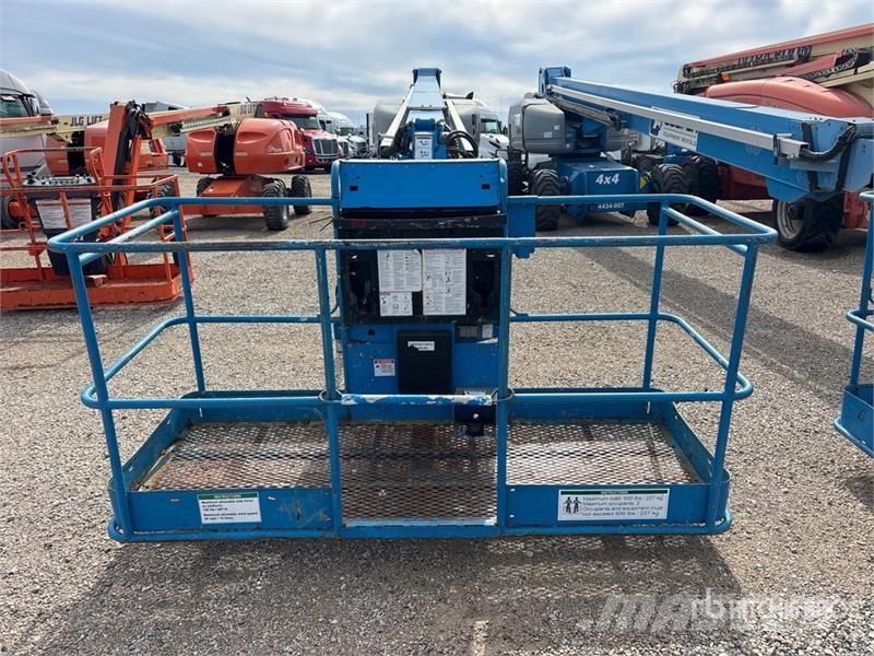 Genie S-125 4WD Diesel Telescopic Boom Lift Teleskopske dvižne ploščadi