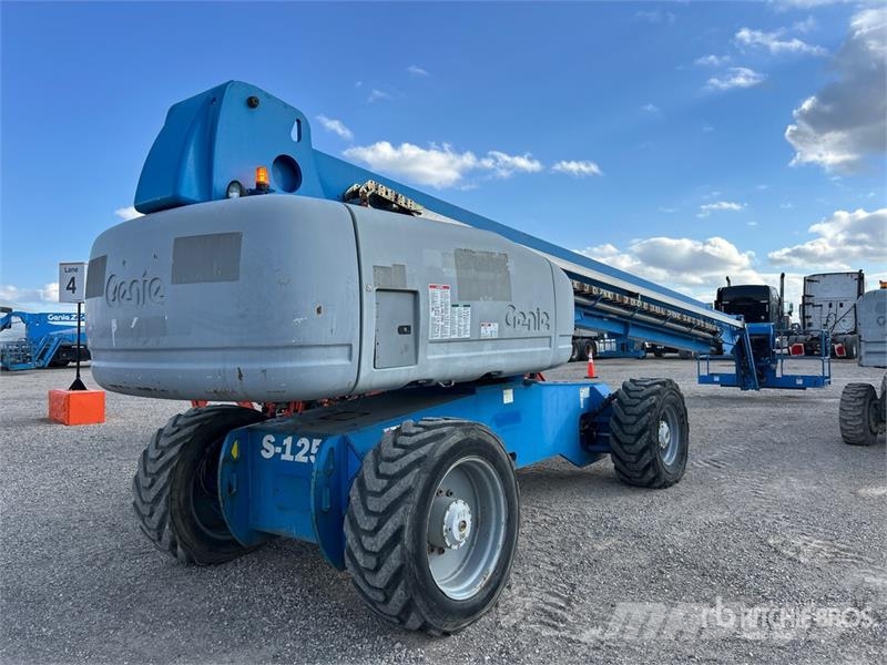 Genie S-125 4WD Diesel Telescopic Boom Lift Teleskopske dvižne ploščadi