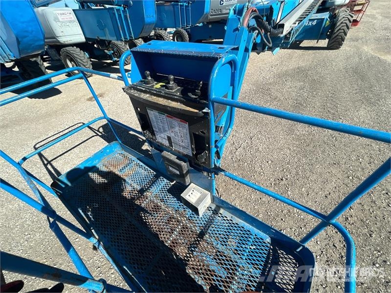 Genie S-125 4WD Diesel Telescopic Boom Lift Teleskopbühnen