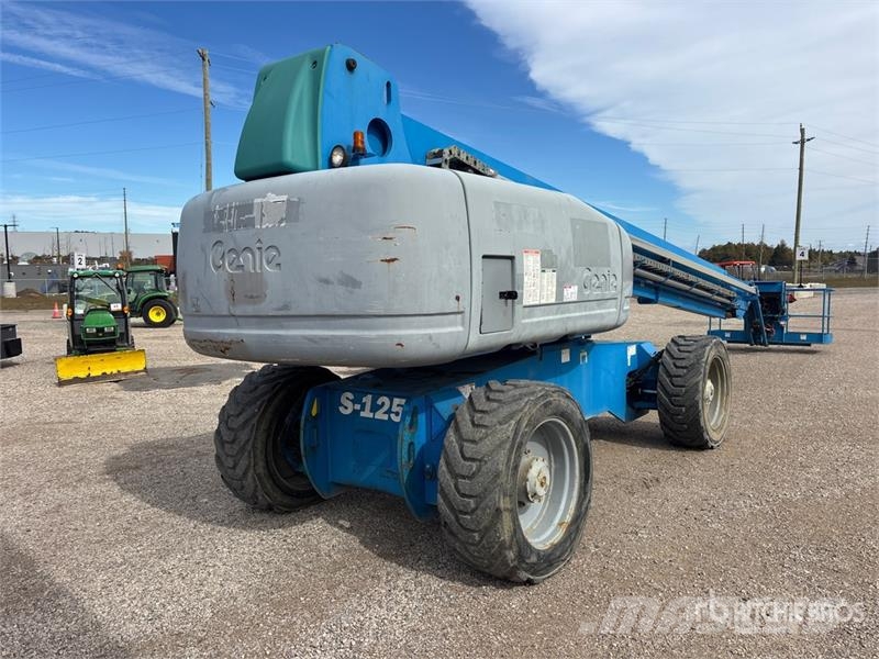 Genie S-125 4WD Diesel Telescopic Boom Lift Teleskopske dvižne ploščadi