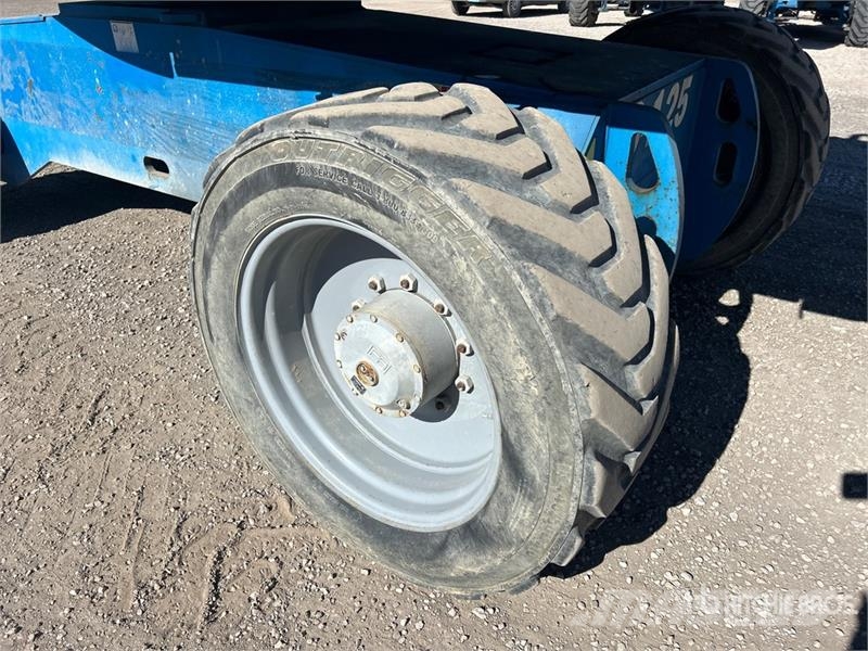 Genie S-125 4WD Diesel Telescopic Boom Lift Teleskopbühnen