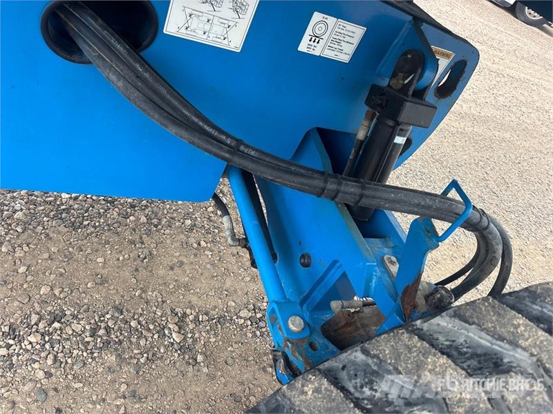 Genie S-45 Teleskopske dvižne ploščadi