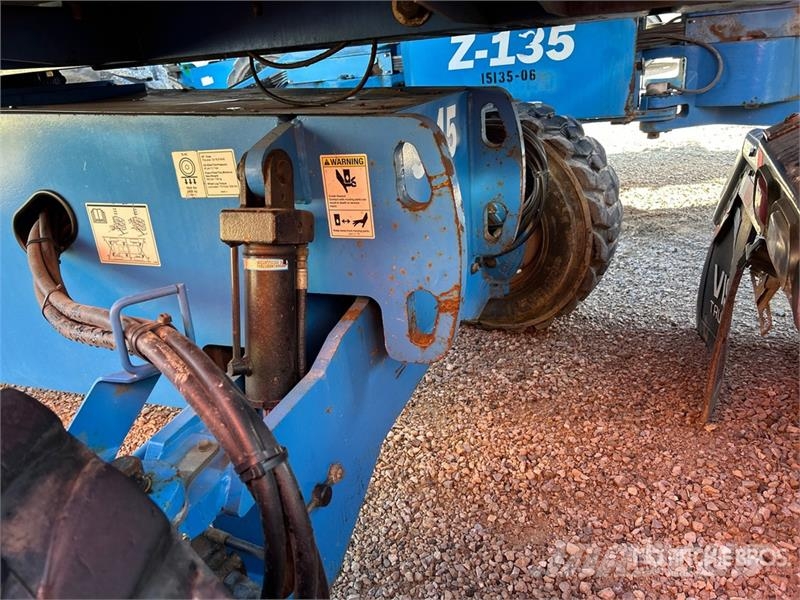 Genie S-45 Teleskopske dvižne ploščadi
