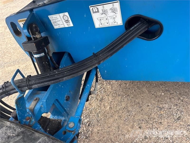 Genie S-45 Teleskopske dvižne ploščadi