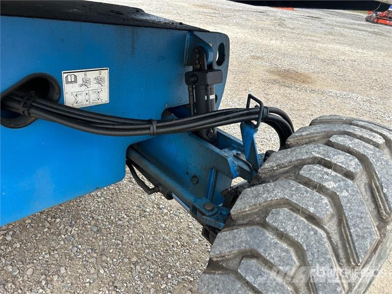 Genie S-45 Telescopic boom lifts