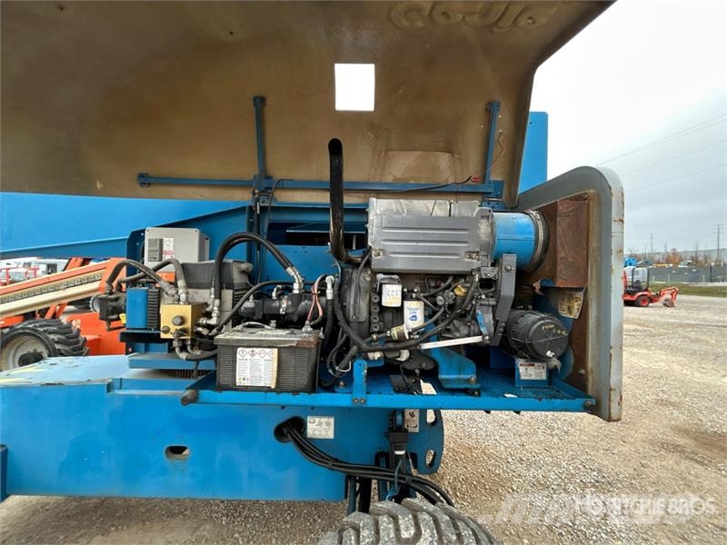 Genie S-45 Telescopic boom lifts