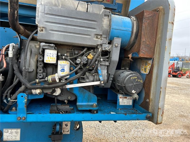 Genie S-45 Telescopic boom lifts