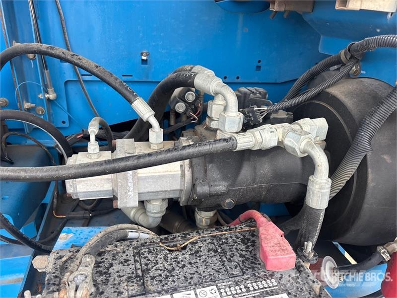 Genie S-45 Teleskopske dvižne ploščadi