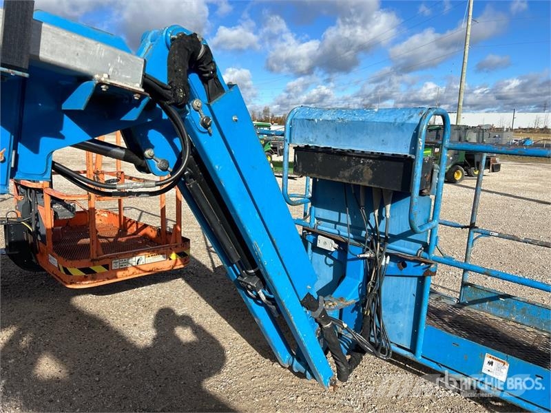 Genie S-45 Teleskopske dvižne ploščadi