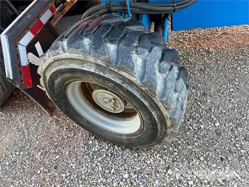 Genie S-45 Teleskopske dvižne ploščadi