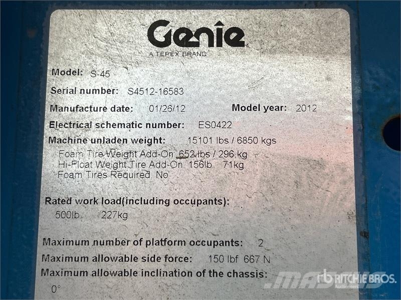 Genie S-45 Telescopic boom lifts