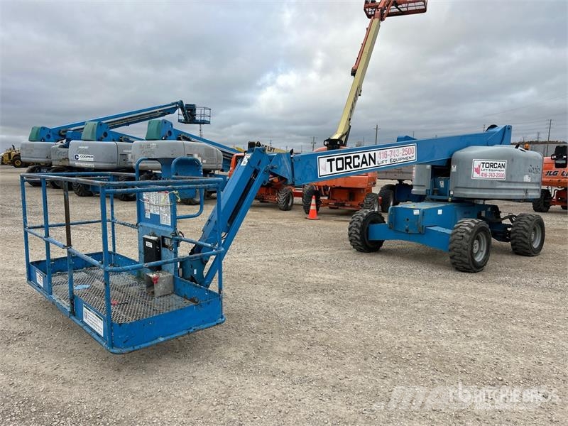 Genie S-45 2WD Diesel Articulating Boom Lift Telescoophoogwerkers