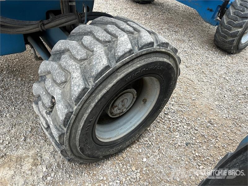 Genie S-45 2WD Diesel Articulating Boom Lift Telescoophoogwerkers