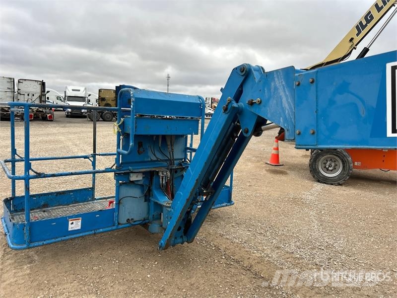 Genie S-45 2WD Diesel Articulating Boom Lift Telescoophoogwerkers