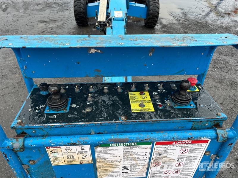 Genie S-45 4WD Diesel Telescopic Boom Lift Telescopic boom lifts
