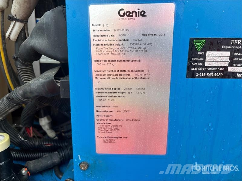 Genie S-45 4WD Diesel Telescopic Boom Lift Nacelles télescopiques