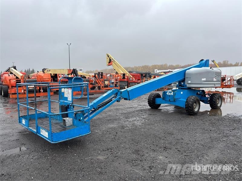 Genie S-45 4WD Diesel Telescopic Boom Lift Telescopic boom lifts