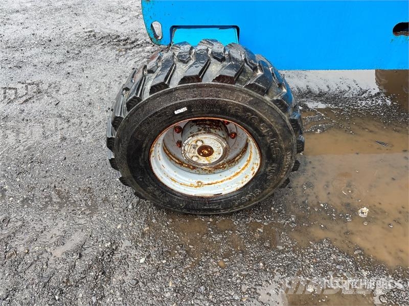Genie S-45 4WD Diesel Telescopic Boom Lift Telescopic boom lifts