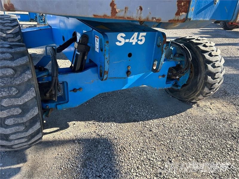 Genie S-45 Diesel Telescopic Boom Lift Teleskopbühnen
