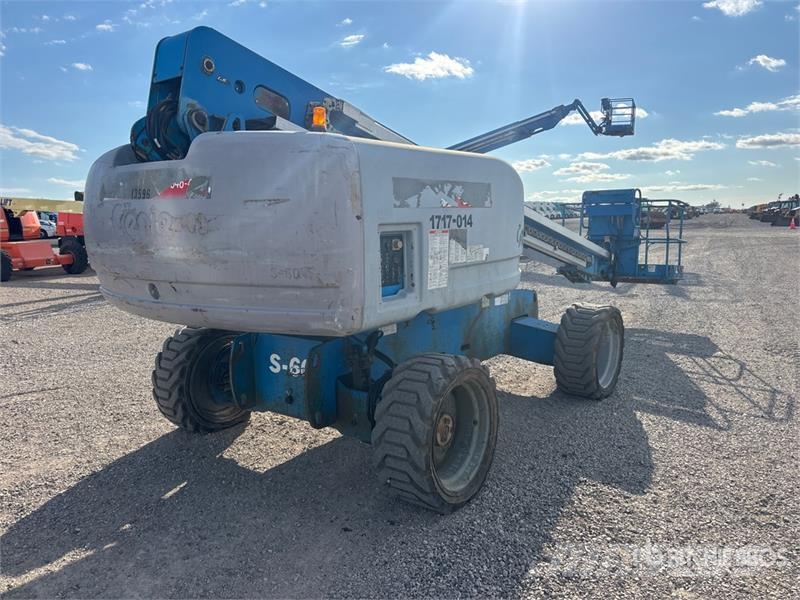 Genie S-60 4WD Diesel Telescopic Boom Lift Teleskopiskie pacēlāji