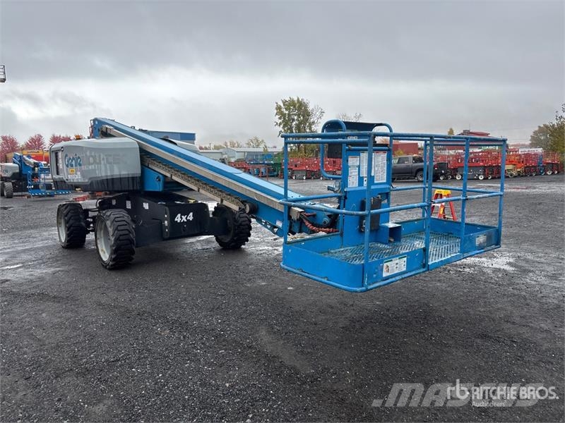Genie S-60X 4WD Diesel Telescopic Boom Lift Nacelles télescopiques