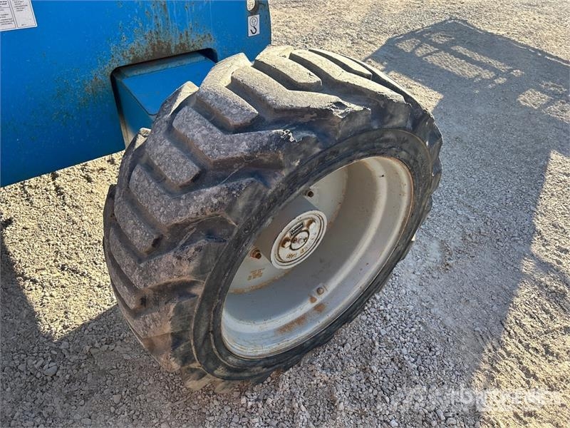 Genie S-60X 4WD Diesel Articulating Boom Lift Teleskopbühnen