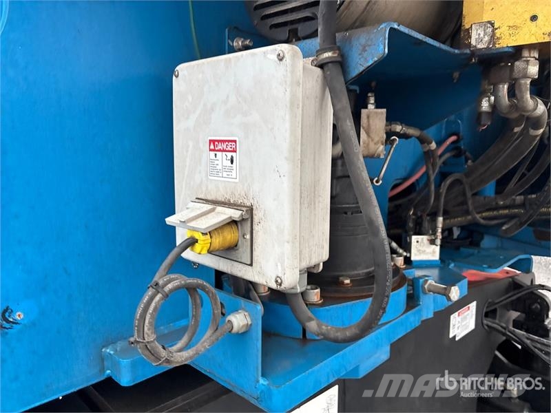 Genie S-60X 4WD Diesel Telescopic Boom Lift Nacelles télescopiques