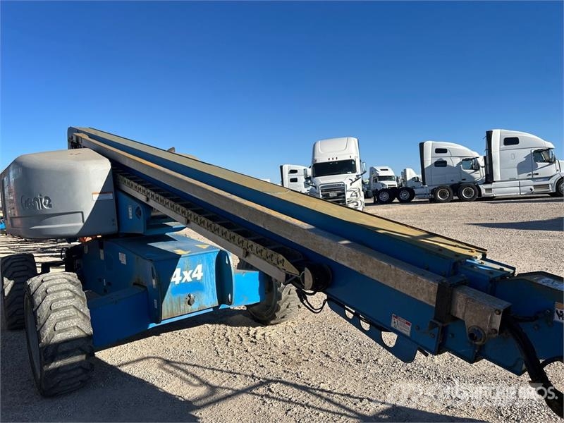 Genie S-60X 4WD Diesel Articulating Boom Lift Teleskopbühnen