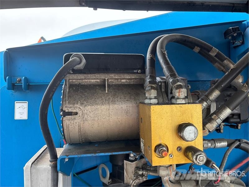 Genie S-60X 4WD Diesel Telescopic Boom Lift Nacelles télescopiques