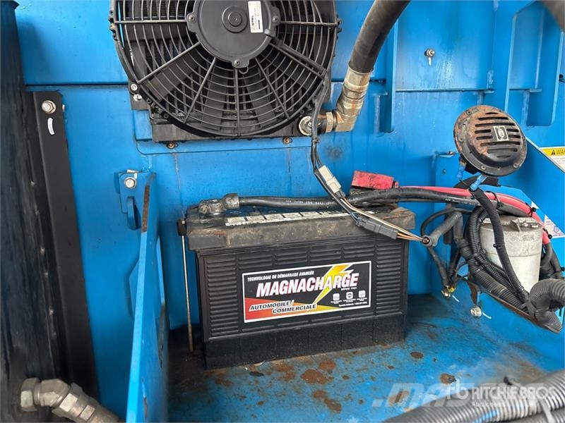 Genie S-60X 4WD Diesel Telescopic Boom Lift Nacelles télescopiques