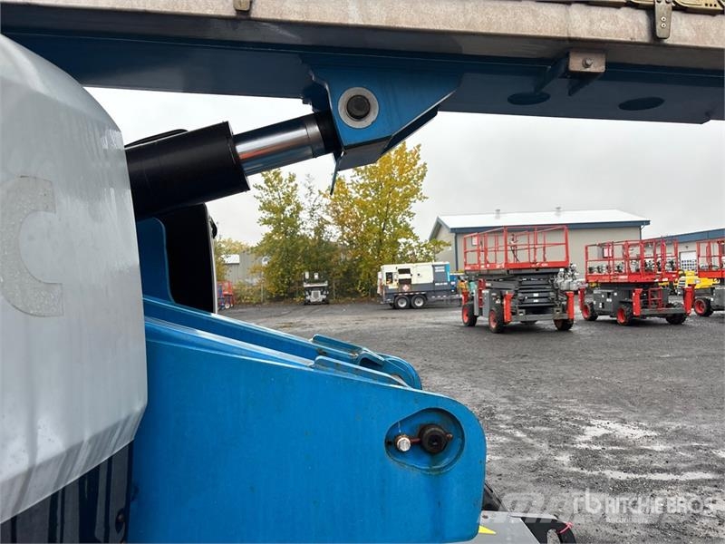 Genie S-60X 4WD Diesel Telescopic Boom Lift Nacelles télescopiques