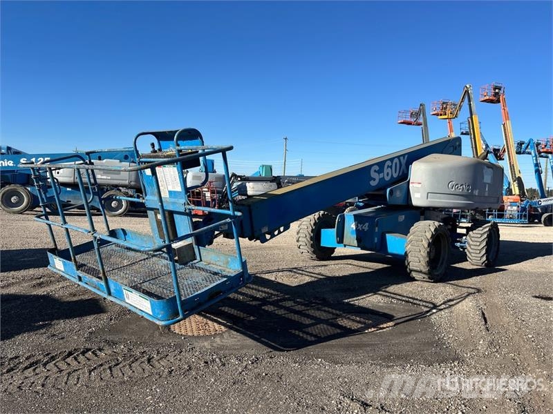 Genie S-60X 4WD Diesel Articulating Boom Lift Teleskopbühnen