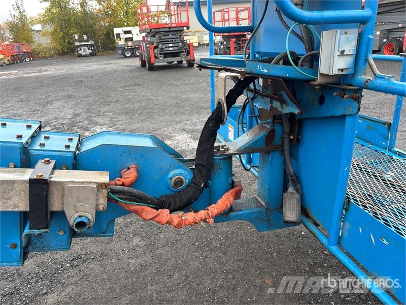 Genie S-60X 4WD Diesel Telescopic Boom Lift Nacelles télescopiques