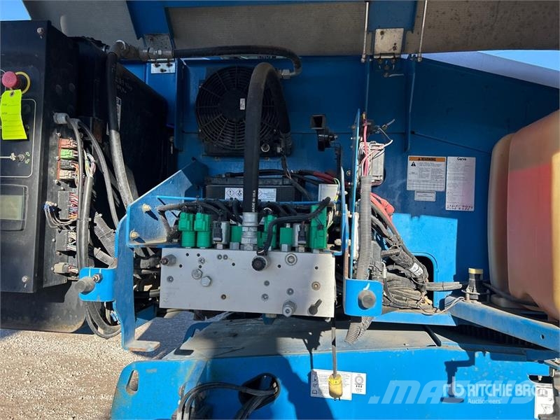Genie S-65 4WD Diesel Telescopic Boom Lift Nacelles télescopiques