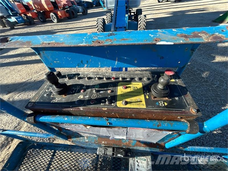 Genie S-65 4WD Diesel Telescopic Boom Lift Nacelles télescopiques