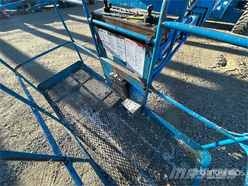 Genie S-65 4WD Diesel Telescopic Boom Lift Nacelles télescopiques