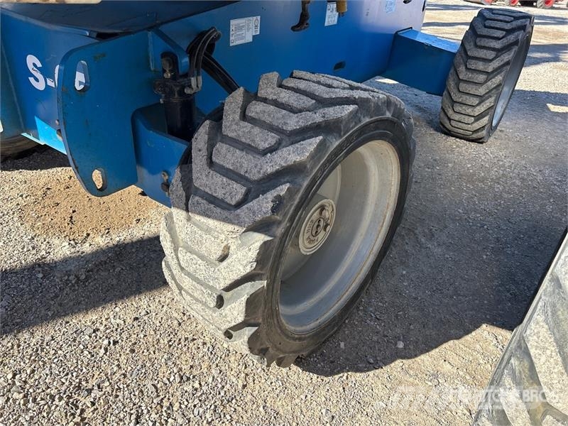 Genie S-65 4WD Dual Fuel Telescopic Boom Lift Teleskopske podizne platforme