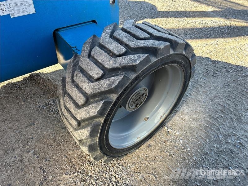 Genie S-65 4WD Dual Fuel Telescopic Boom Lift Teleskopske podizne platforme
