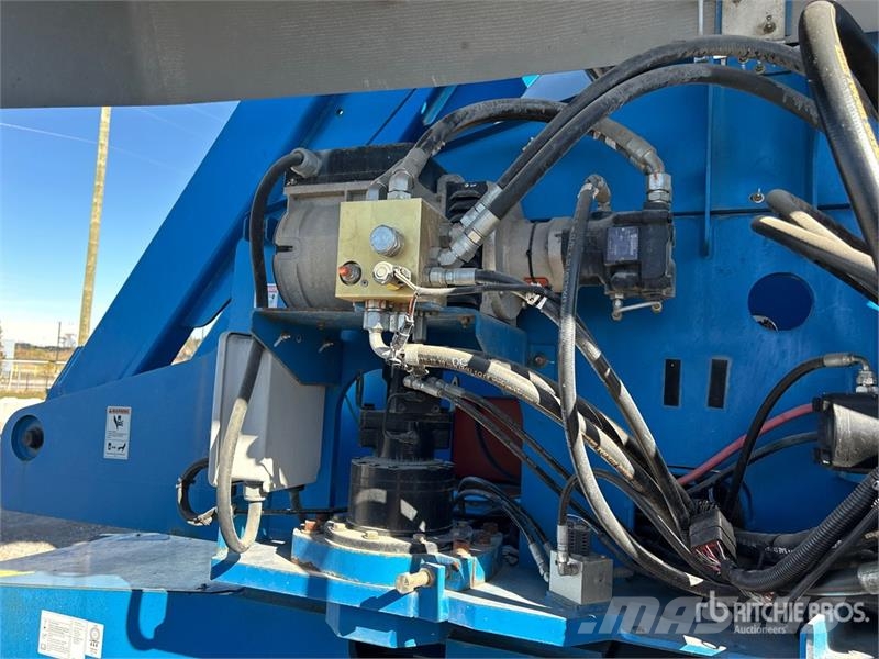 Genie S-65 4WD Dual Fuel Telescopic Boom Lift Teleskopske podizne platforme