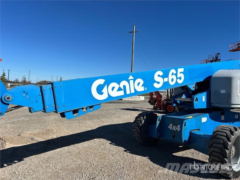 Genie S-65 4WD Dual Fuel Telescopic Boom Lift Teleskopske podizne platforme