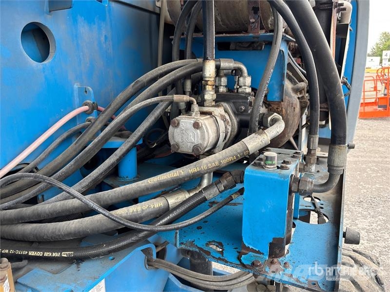 Genie S-65 4WD Gasoline Telescopic Boom Lift Teleszkópos emelők