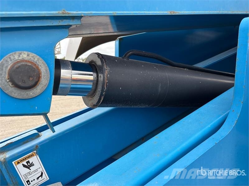 Genie S-65 4WD Gasoline Telescopic Boom Lift Teleszkópos emelők