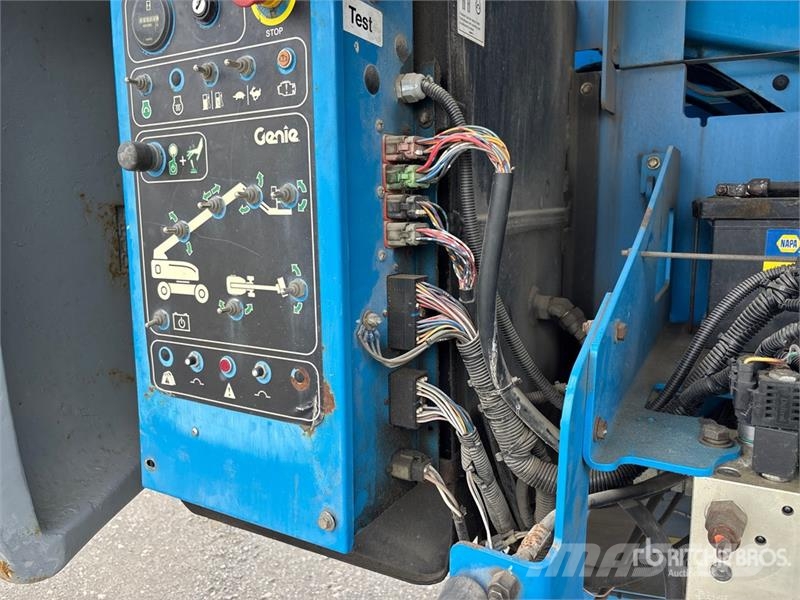 Genie S-65 4WD Gasoline Telescopic Boom Lift Teleszkópos emelők