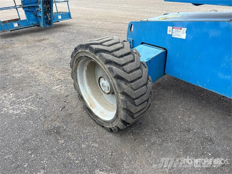 Genie S-65 4WD Gasoline Telescopic Boom Lift Teleszkópos emelők