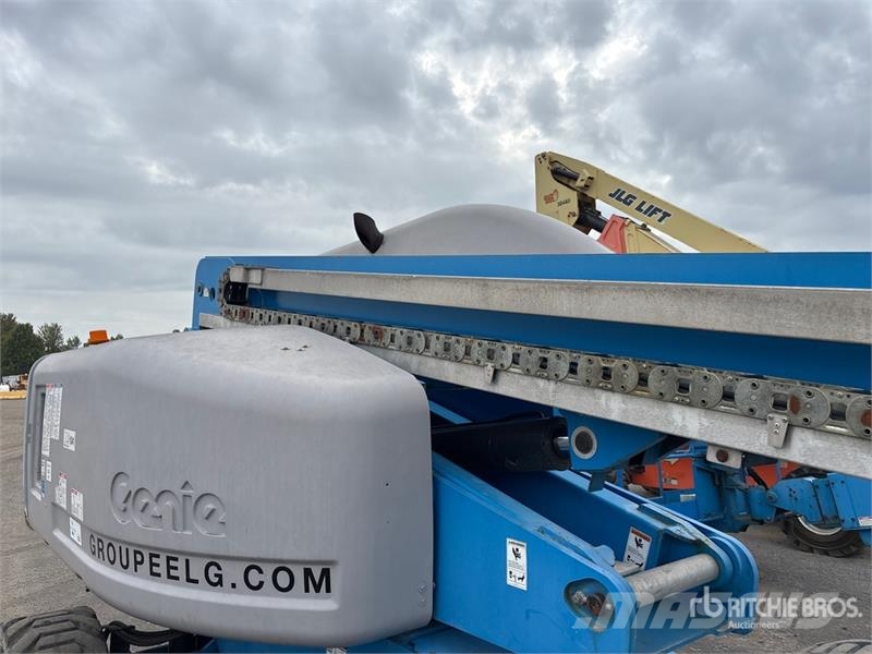 Genie S-65 4WD Gasoline Telescopic Boom Lift Teleszkópos emelők