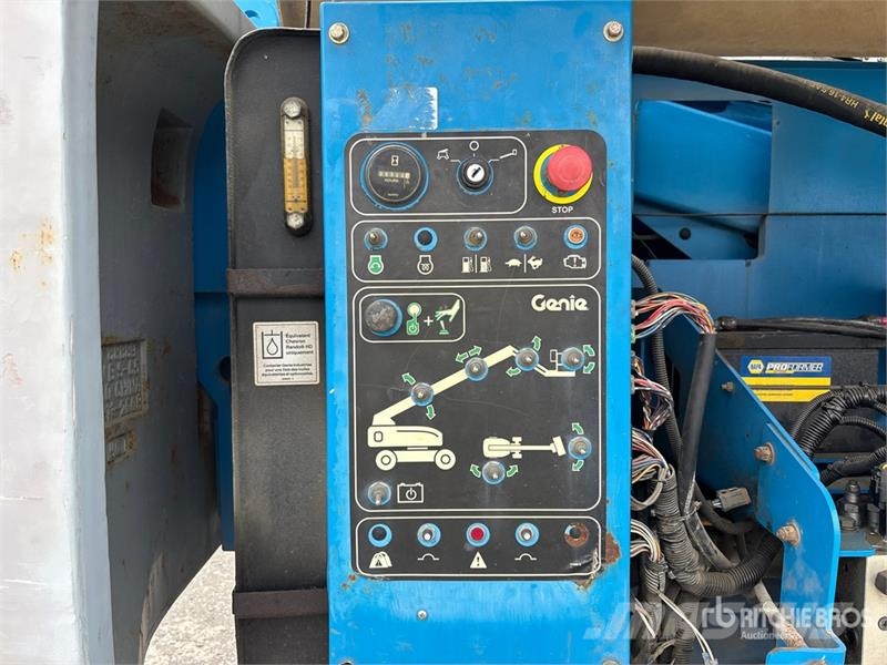 Genie S-65 4WD Gasoline Telescopic Boom Lift Teleszkópos emelők