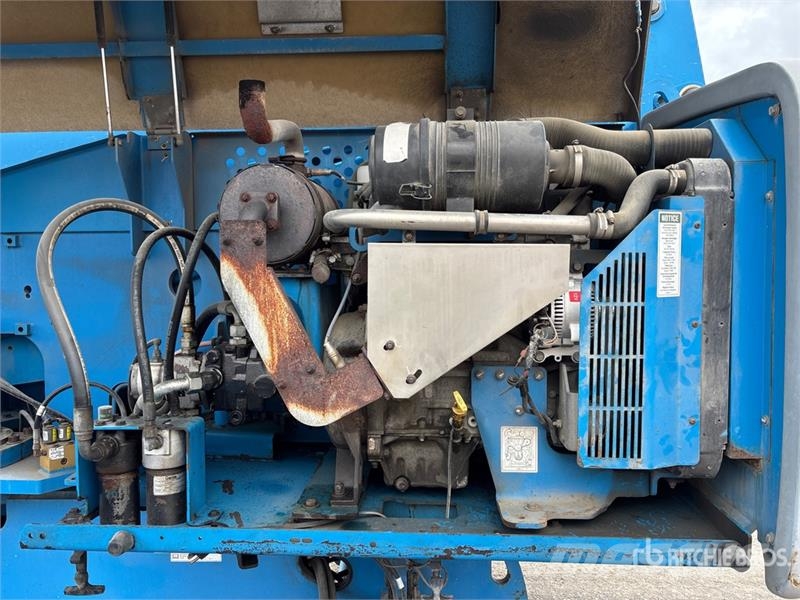 Genie S-65 4WD Gasoline Telescopic Boom Lift Teleszkópos emelők