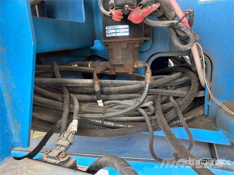 Genie S-65 4WD Gasoline Telescopic Boom Lift Teleszkópos emelők