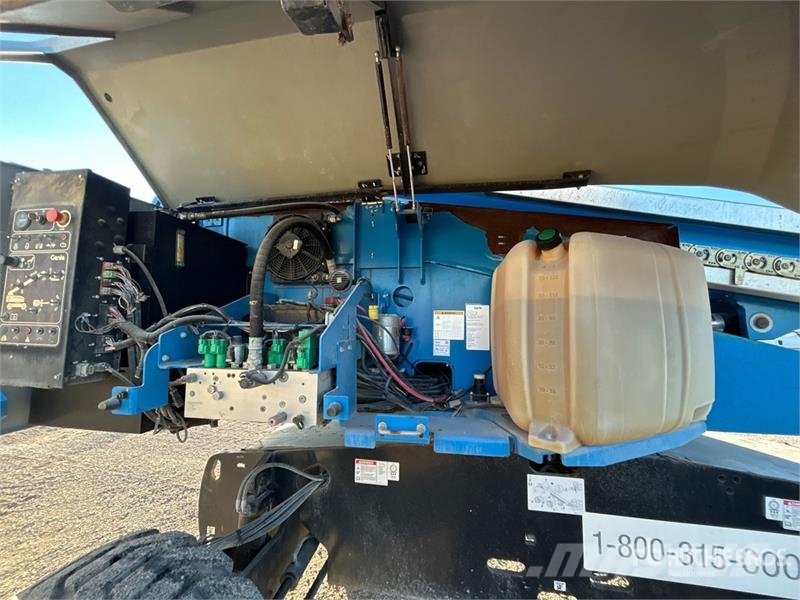 Genie S-65 4WD Telescopic Boom Lift Nacelles télescopiques