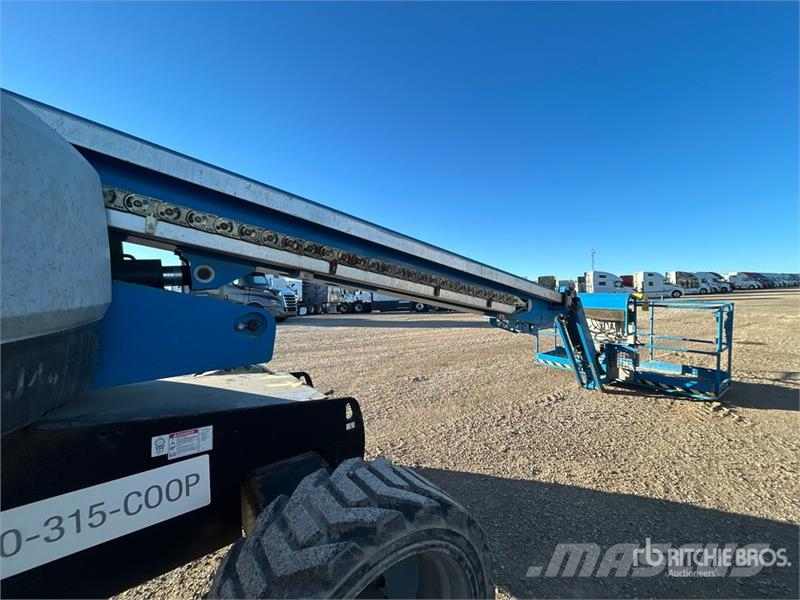 Genie S-65 4WD Telescopic Boom Lift Nacelles télescopiques
